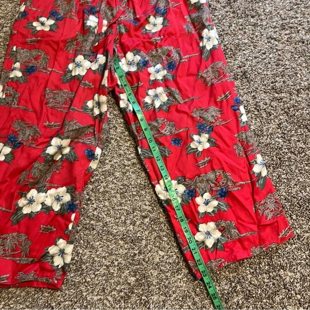 Island Traders red floral set - Picture 11 of 11
